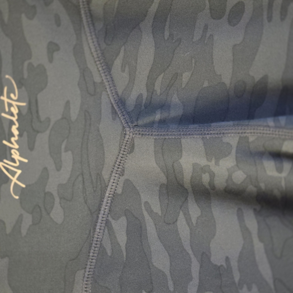 Alphalete Surface Power Legging - Delta Blue Camo - L  - Picture 5 of 6